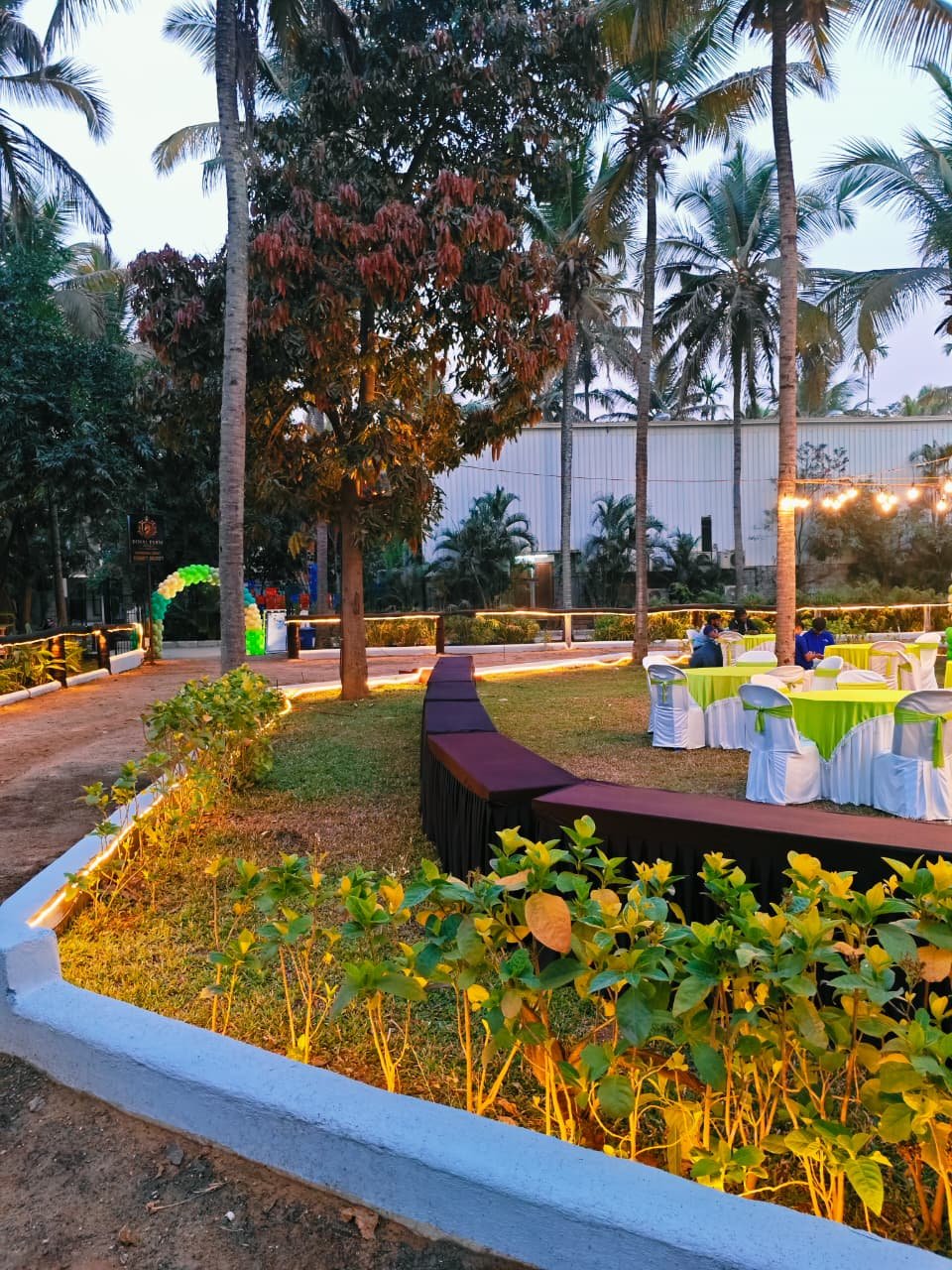 Royal Farm Venue Farm