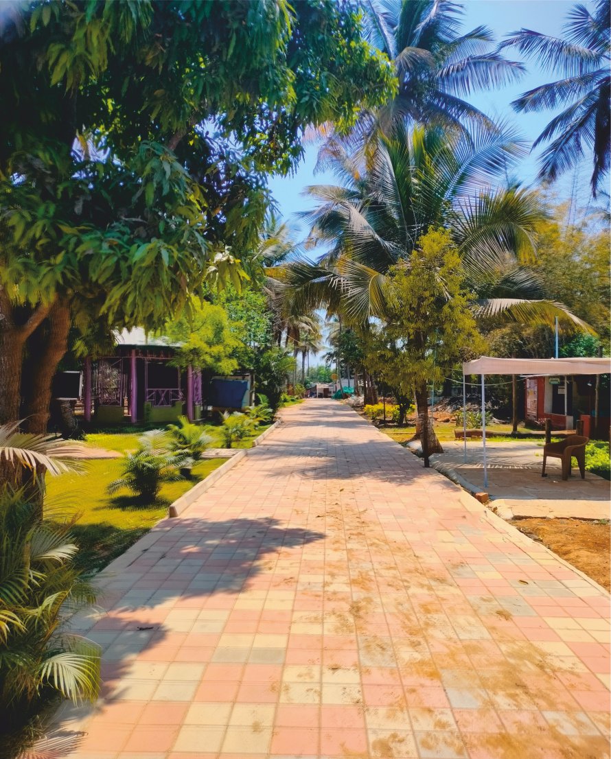 Royal Farm Venue Estate